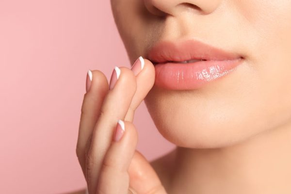 10 Langkah Harian untuk Bibir Sehat dan Lembap