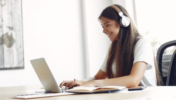 5 Cara Menjaga Fokus Saat Belajar atau Bekerja