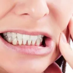 10 Cara Cegah Kerusakan Gigi karena Kebiasaan Menggertak