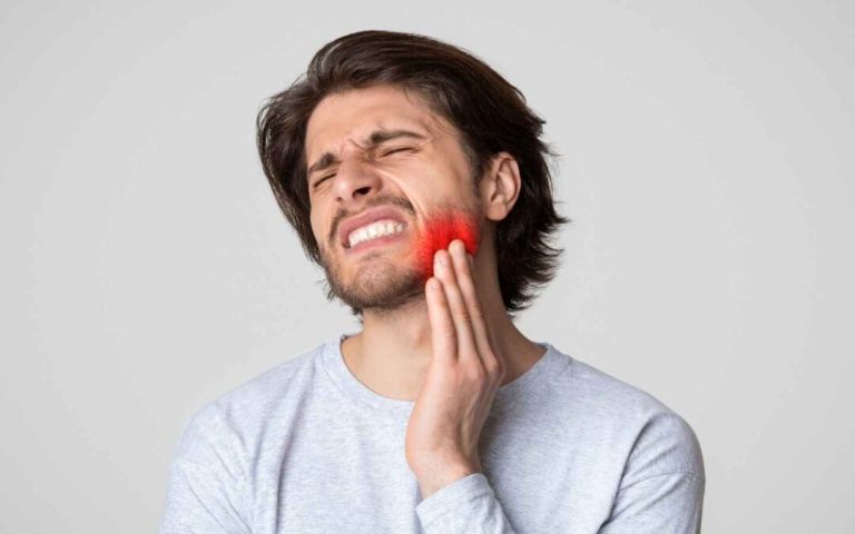 7 Tips Merawat Rahang Saat Mengalami Infeksi Gigi