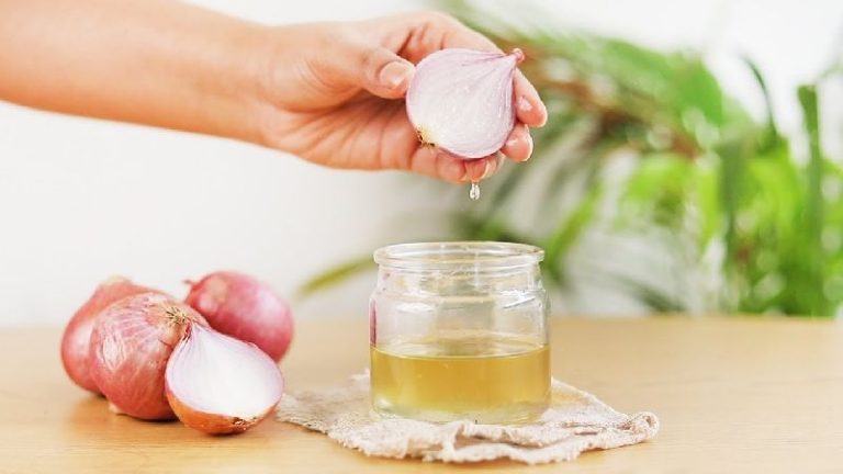 5 Resep Hair Tonic Alami Buatan Sendiri