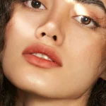 5 Tips Menjaga Bibir Tetap Cerah Walau Sering Kena Sinar Matahari